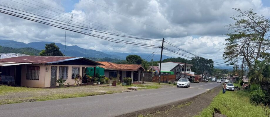 A la venta propiedad en Bajo Rodriguez